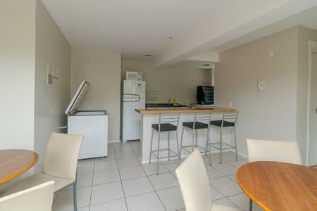 Apartamento à venda com 75m², 3 quartos e 1 vagaÁrea comum - Salão de festas