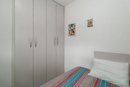 Apartamento à venda com 75m², 3 quartos e 1 vagaQuarto 2