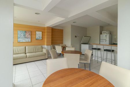 Apartamento à venda com 75m², 3 quartos e 1 vagaÁrea comum - Salão de festas