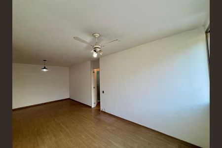 Apartamento para alugar com 92m², 2 quartos e 1 vagaSala