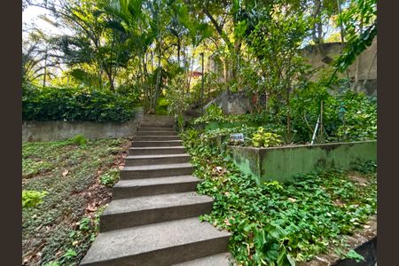 Apartamento para alugar com 92m², 2 quartos e 1 vagaÁrea comum - área verde