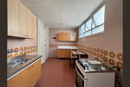 Apartamento para alugar com 92m², 2 quartos e 1 vagaCozinha