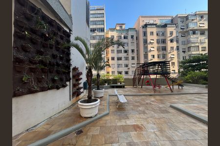 Apartamento para alugar com 92m², 2 quartos e 1 vagaÁrea comum - playground
