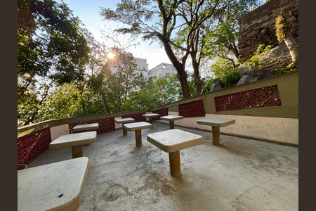 Apartamento para alugar com 92m², 2 quartos e 1 vagaÁrea comum