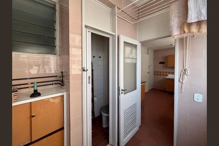 Apartamento para alugar com 92m², 2 quartos e 1 vagaÁrea de serviço