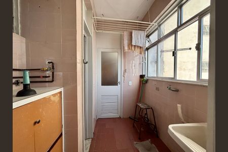 Apartamento para alugar com 92m², 2 quartos e 1 vagaÁrea de serviço