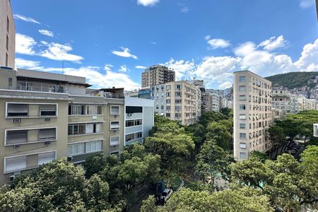 Apartamento à venda com 3 quartos, 180m² em Copacabana, Rio de Janeiro