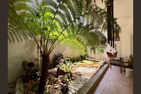 Casa à venda com 500m², 6 quartos e 6 vagas Casa à venda com 500m², 6 quartos e 6 vagasEdícula