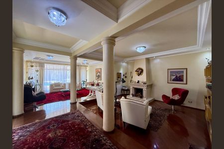 Casa à venda com 500m², 6 quartos e 6 vagas Casa à venda com 500m², 6 quartos e 6 vagasSala