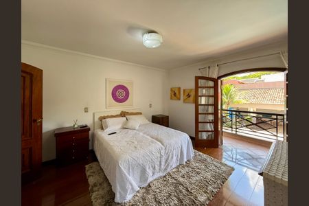 Casa à venda com 500m², 6 quartos e 6 vagas Casa à venda com 500m², 6 quartos e 6 vagasSuíte 4