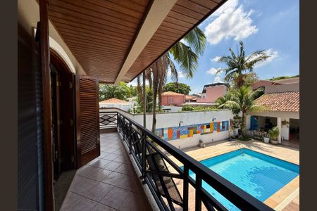 Casa à venda com 500m², 6 quartos e 6 vagas Casa à venda com 500m², 6 quartos e 6 vagasSacada Suíte 4