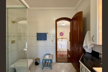 Casa à venda com 500m², 6 quartos e 6 vagas Casa à venda com 500m², 6 quartos e 6 vagasBanheiro Suíte 4