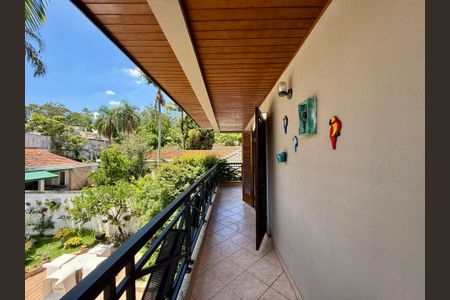 Casa à venda com 500m², 6 quartos e 6 vagas Casa à venda com 500m², 6 quartos e 6 vagasSacada Suíte 4