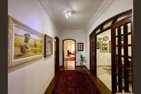 Casa à venda com 500m², 6 quartos e 6 vagas Casa à venda com 500m², 6 quartos e 6 vagasSala