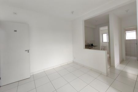 Sala de apartamento para alugar com 2 quartos, 48m² em Jardim Novo Maracana, Campinas