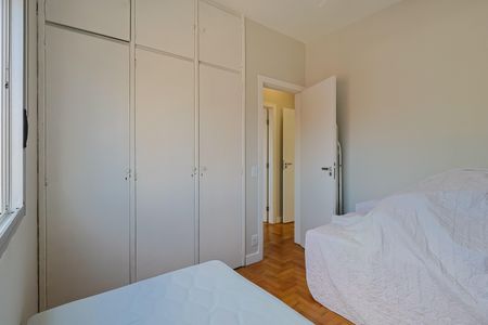 Quarto 1 de apartamento à venda com 2 quartos, 80m² em Horto, Belo Horizonte
