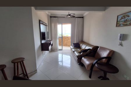 Sala de apartamento para alugar com 3 quartos, 170m² em Nova Mirim, Praia Grande