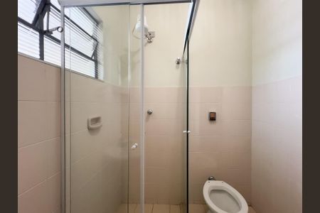 Casa para alugar com 350m², 4 quartos e 2 vagasBanheiro de serviço