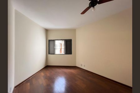 Casa para alugar com 350m², 4 quartos e 2 vagasQuarto 1