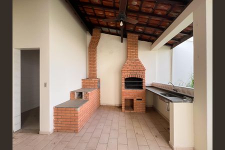 Casa para alugar com 350m², 4 quartos e 2 vagasChurrasqueira