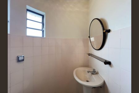 Casa para alugar com 350m², 4 quartos e 2 vagasLavabo