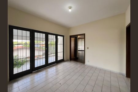 Casa para alugar com 350m², 4 quartos e 2 vagasCopa