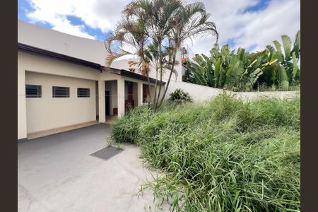 Casa para alugar com 350m², 4 quartos e 2 vagasVista da Suíte 