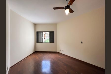 Casa para alugar com 350m², 4 quartos e 2 vagasQuarto 2