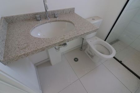 Apartamento à venda com 92m², 2 quartos e 2 vagasBanheiro da Suíte 1