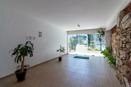 Apartamento à venda com 64m², 2 quartos e 1 vaga Apartamento à venda com 64m², 2 quartos e 1 vagaHall Social