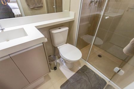 Apartamento à venda com 68m², 3 quartos e 1 vagaBanheiro da suíte 