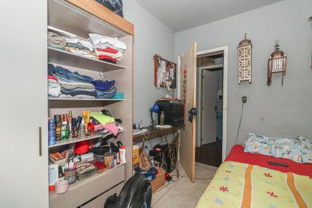 Quarto 2 de apartamento à venda com 2 quartos, 69m² em Rubem Berta, Porto Alegre