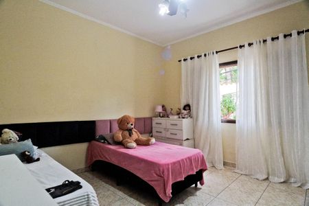 Casa à venda com 149m², 2 quartos e 4 vagasQuarto