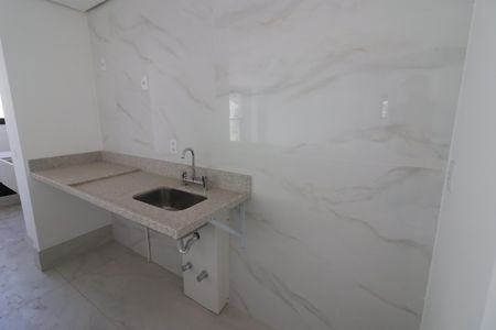 Apartamento à venda com 92m², 2 quartos e 2 vagasCozinha e Área de Serviço