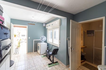 Casa à venda com 213m², 4 quartos e 5 vagas Casa à venda com 213m², 4 quartos e 5 vagasSuíte 2