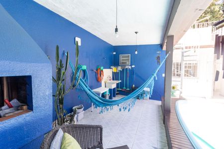 Casa à venda com 213m², 4 quartos e 5 vagas Casa à venda com 213m², 4 quartos e 5 vagasChurrasqueira