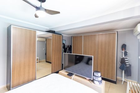 Casa à venda com 213m², 4 quartos e 5 vagas Casa à venda com 213m², 4 quartos e 5 vagasQuarto 1