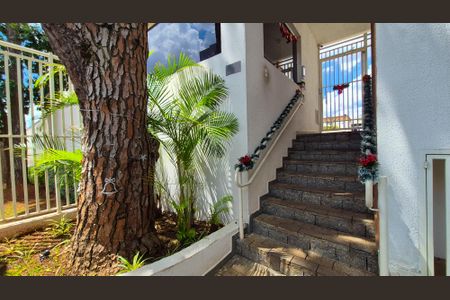 Apartamento à venda com 47m², 2 quartos e 1 vagaFachada e portaria