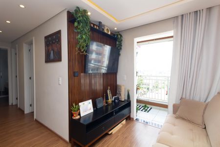 Sala de apartamento à venda com 2 quartos, 47m² em Vila Carmosina, São Paulo