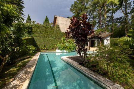 Casa de condomínio para alugar com 800m², 4 quartos e sem vagaQuintal