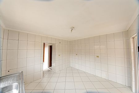 Casa para alugar com 60m², 2 quartos e 4 vagasCozinha