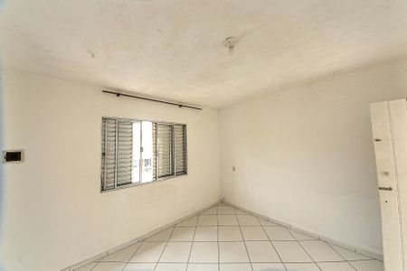 Casa para alugar com 60m², 2 quartos e 4 vagasQuarto 1