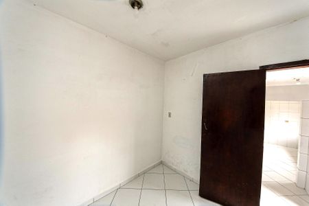 Quarto 2 de casa para alugar com 2 quartos, 60m² em Vila Antonieta, São Paulo