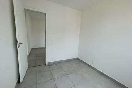 Quarto de apartamento para alugar com 2 quartos, 47m² em Parque Sarapuí, Duque de Caxias
