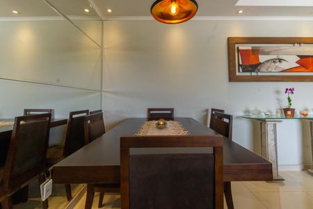 Apartamento à venda com 76m², 3 quartos e 1 vaga Apartamento à venda com 76m², 3 quartos e 1 vagaSala