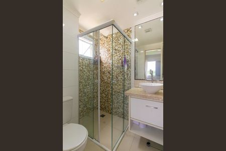 Apartamento à venda com 76m², 3 quartos e 1 vaga Apartamento à venda com 76m², 3 quartos e 1 vagaBanheiro da Suíte