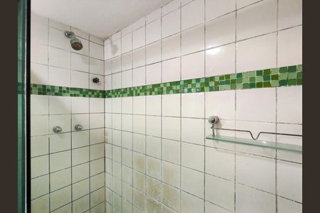 Apartamento à venda com 44m², 2 quartos e 1 vagaBanheiro Corredor