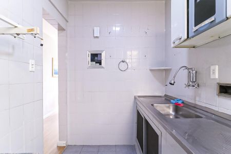 Apartamento para alugar com 80m², 3 quartos e sem vagaCozinha