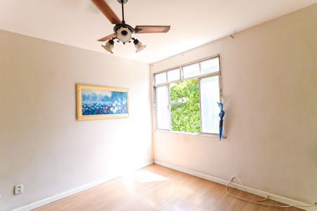 Sala de apartamento para alugar com 3 quartos, 80m² em Pilares, Rio de Janeiro