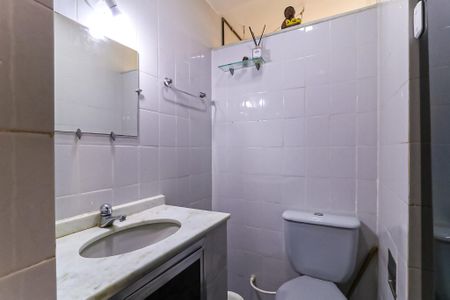 Apartamento para alugar com 80m², 3 quartos e sem vagaBanheiro
